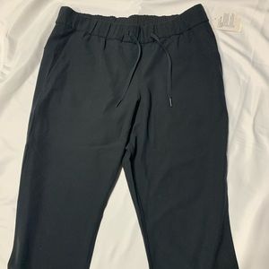 On the fly crop - woven